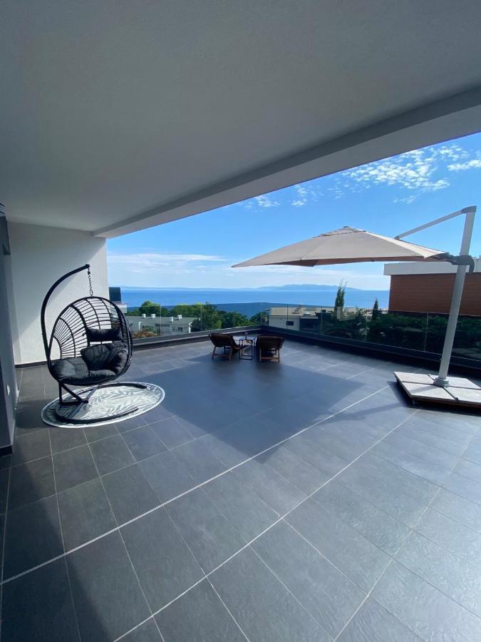Sea View Deluxe Apartment Rijeka Exterior photo